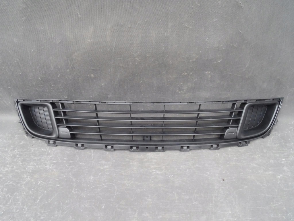 фото №1, Citroen c5 iii 08- решётка бампера перед