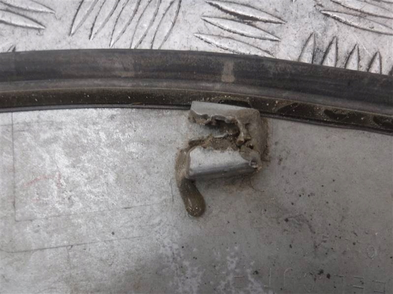 фото №9, Молдинг крыла правый перед mitsubishi pajero iii