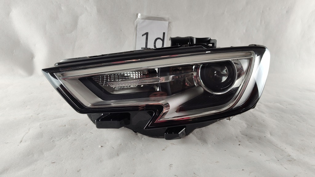 фото №1, Audi a3 8v0 lift ксенон лівий фара лампа ліва