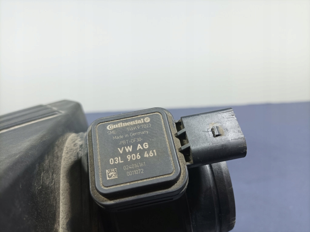 фото №7, Fabia ii 5j lift 1.6 tdi корпус фильтра воздуха расходомер 6r0129601c