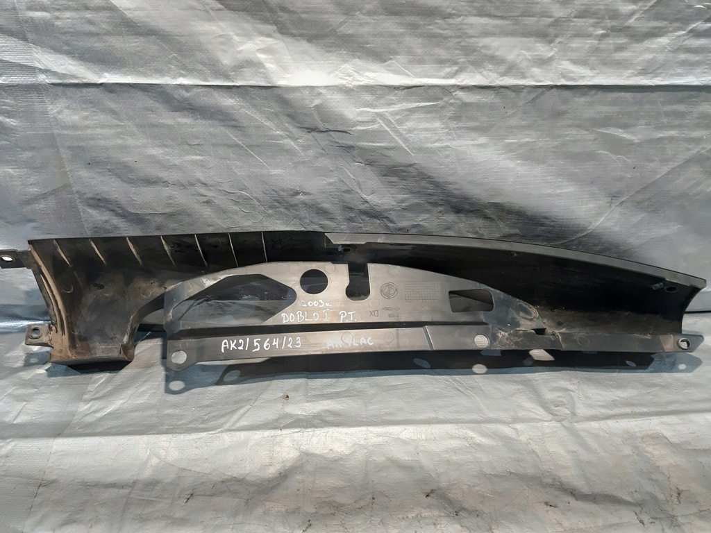 фото №11, Fiat doblo i захист кронштейн лампи правий задня 735281888