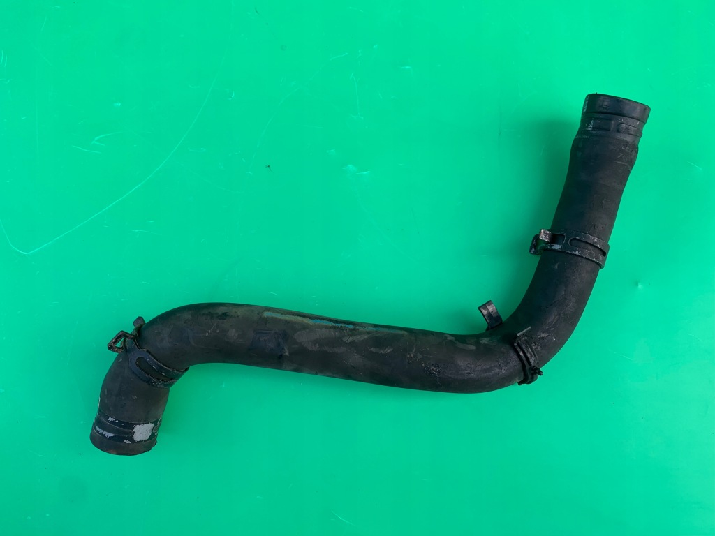 фото №1, Труба воды резиновый элемент пабтрубок  renault scenic ii 03- 1.9 dci