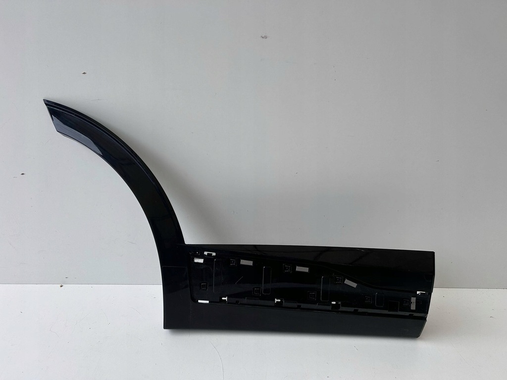 фото №1, Kia sportage v молдинг двері правий задня 87734-r2300 оригінал