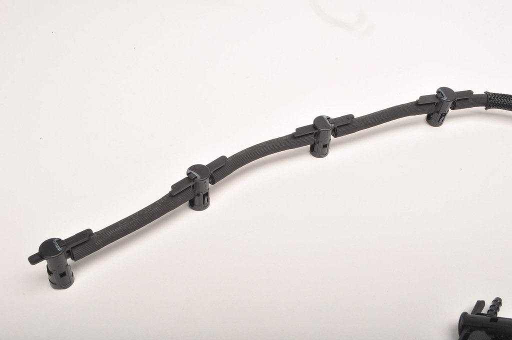 фото №5, Bentley bentayga audi q7 sq7 a8 4.0 tdi шланг топлива 057130218ad