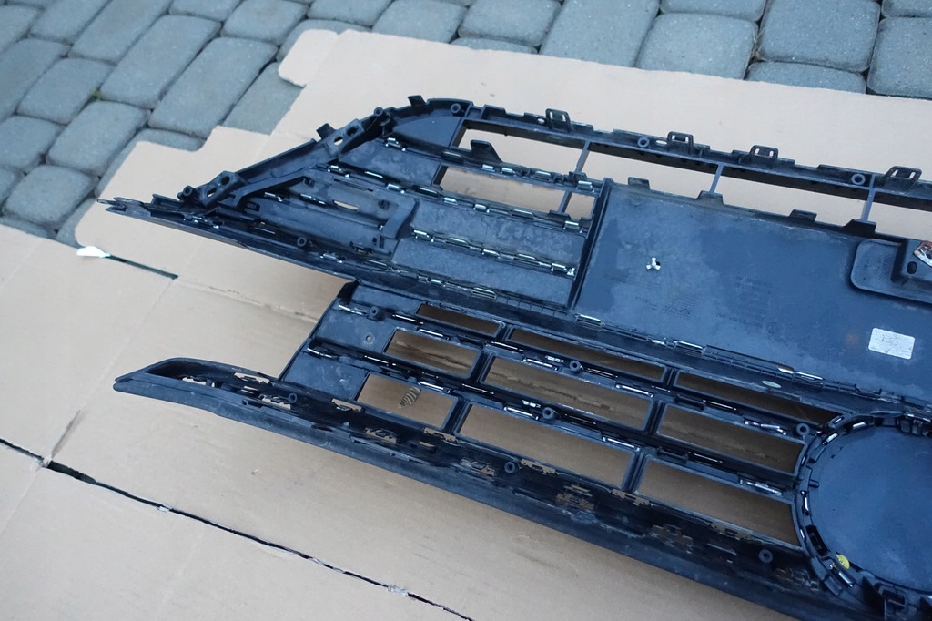 фото №8, Vw arteon решётка радиатора решётка радиатора оригинал усилитель