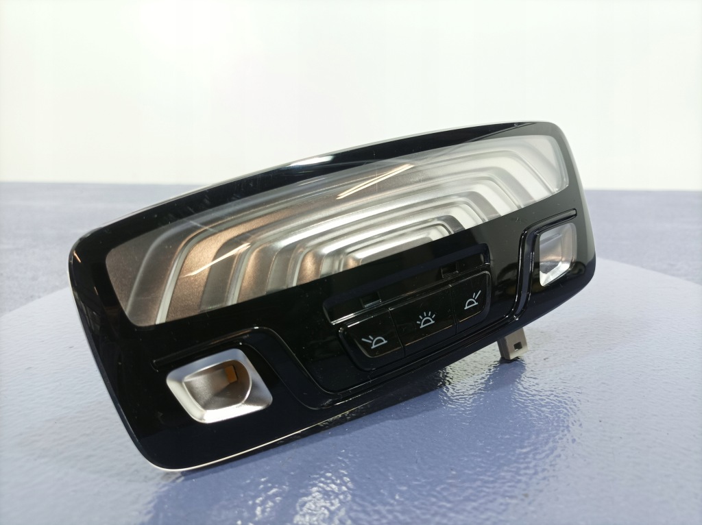 фото №2, Bmw 7 g11 g12 лампа внутрішня задня led 9390885