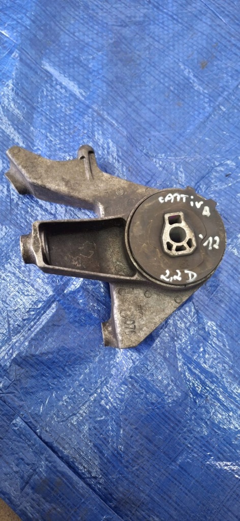 фото №1, Кронштейн подушка двигателя chevrolet captiva 2,2cdti 12r