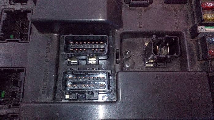 фото №8, Коробка bezpiecznikówbsi peugeot 307 96511967800r