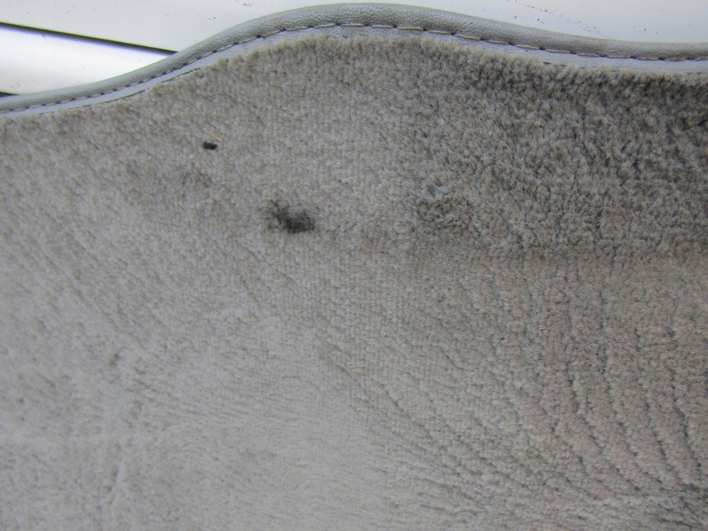 фото №9, 7 mercedes w124 правий килимок оббивка обшивка підлога килимок