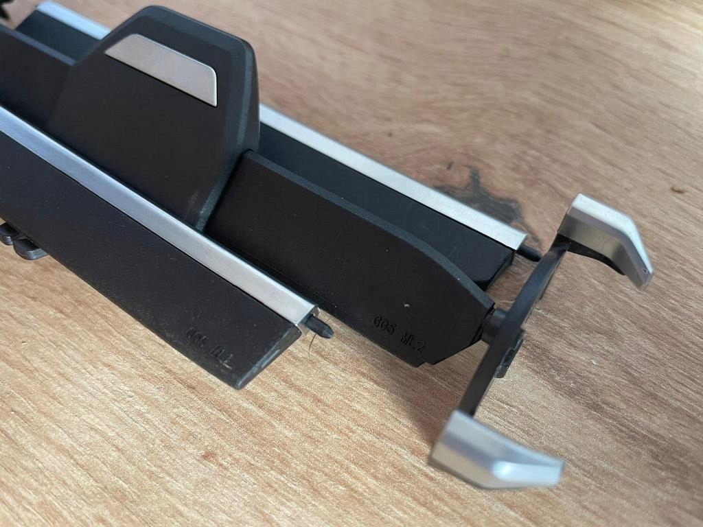 фото №10, Вентиляционная решётка левая передняя хром 9458531 do bmw x5 g05 x6 g06 x7 g07