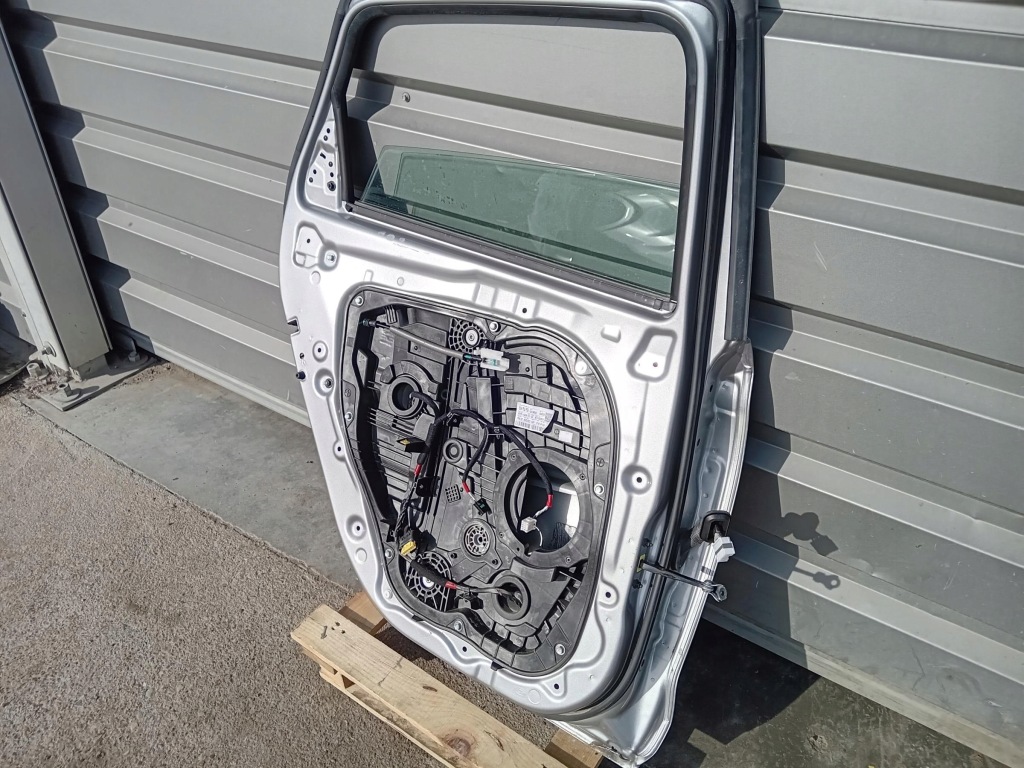 фото №7, Дверь левая задняя hb hyundai i30 iii lift r2t