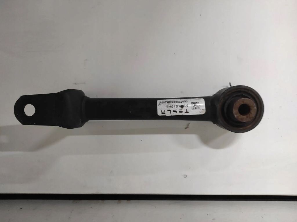 фото №1, Рычаг задний задняя нижний tesla model 3