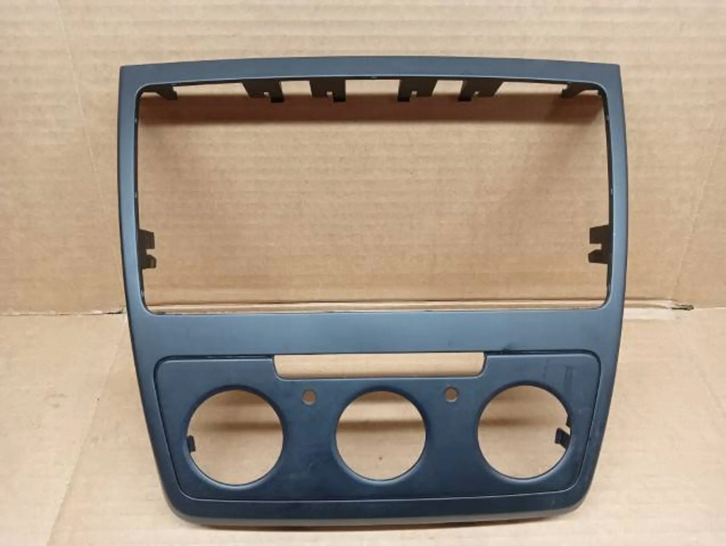 фото №1, Рамка радіо кондиціонера 5l0858069g skoda yeti 5l