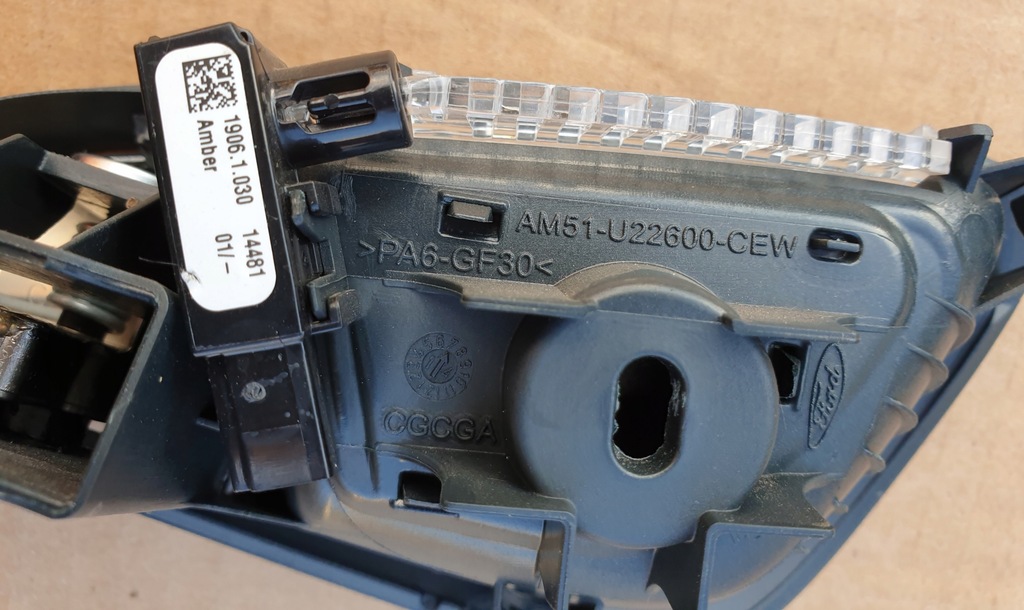 фото №7, Ручка внутренняя дверь правая перед подсвеченная ford grand cmax 14r. оригинальный номер eu