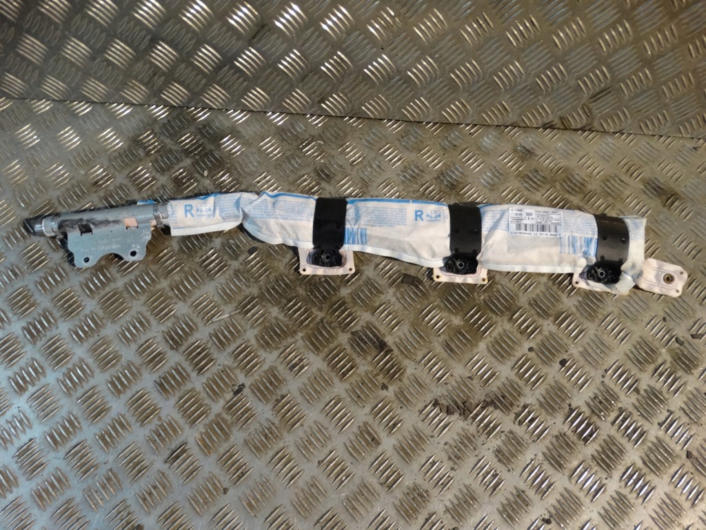 Купити Idealna шторка безпеки повітряна двері права mercedes w217 cabrio 1