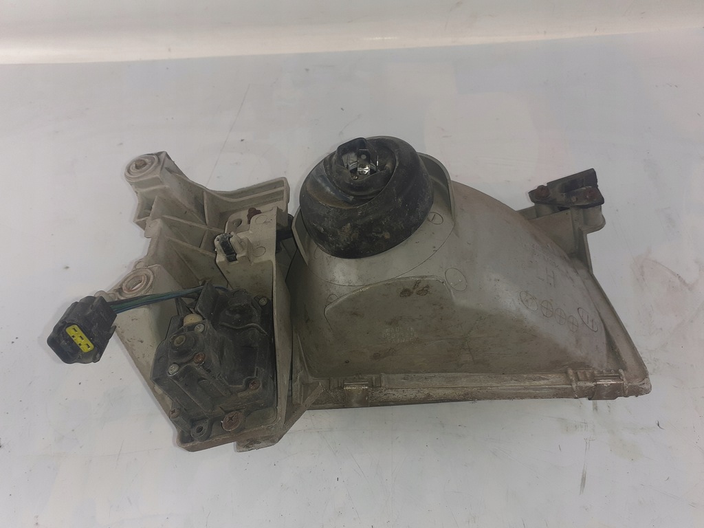 фото №6, Mazda demio фара лівий