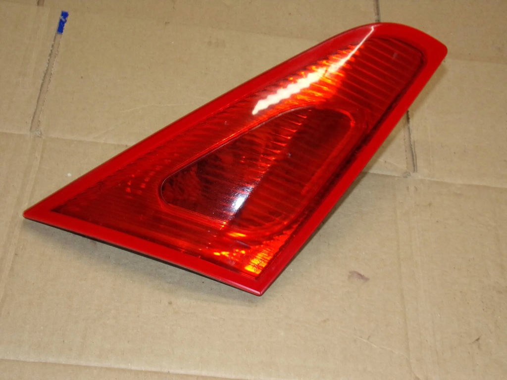 фото №1, Лампа ліва задня w кришка colt vi 3d