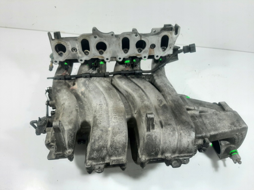 фото №12, Mercedes w638 v-klasa 2.8 12v 98r колектор впускний 021133223ae