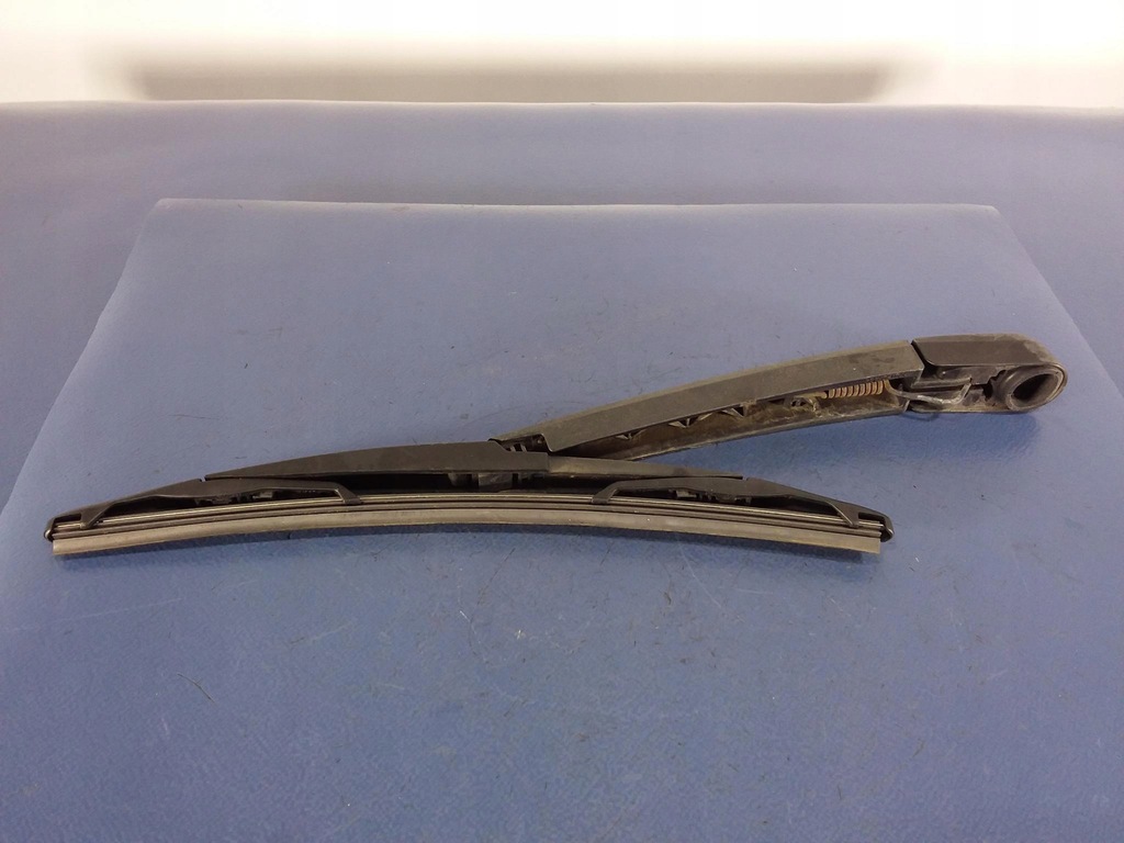 фото №1, Mazda 5 i cr важіль двірники задня