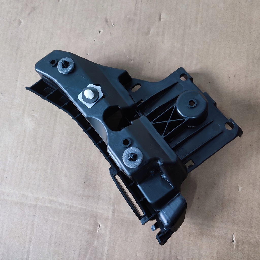 фото №1, Напрямна правий задня ford focus mk4 hb 5d