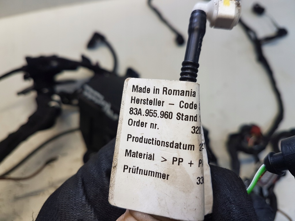 фото №8, Audi q3 83a 2.0tdi 35tdi жгут отсек двигателя