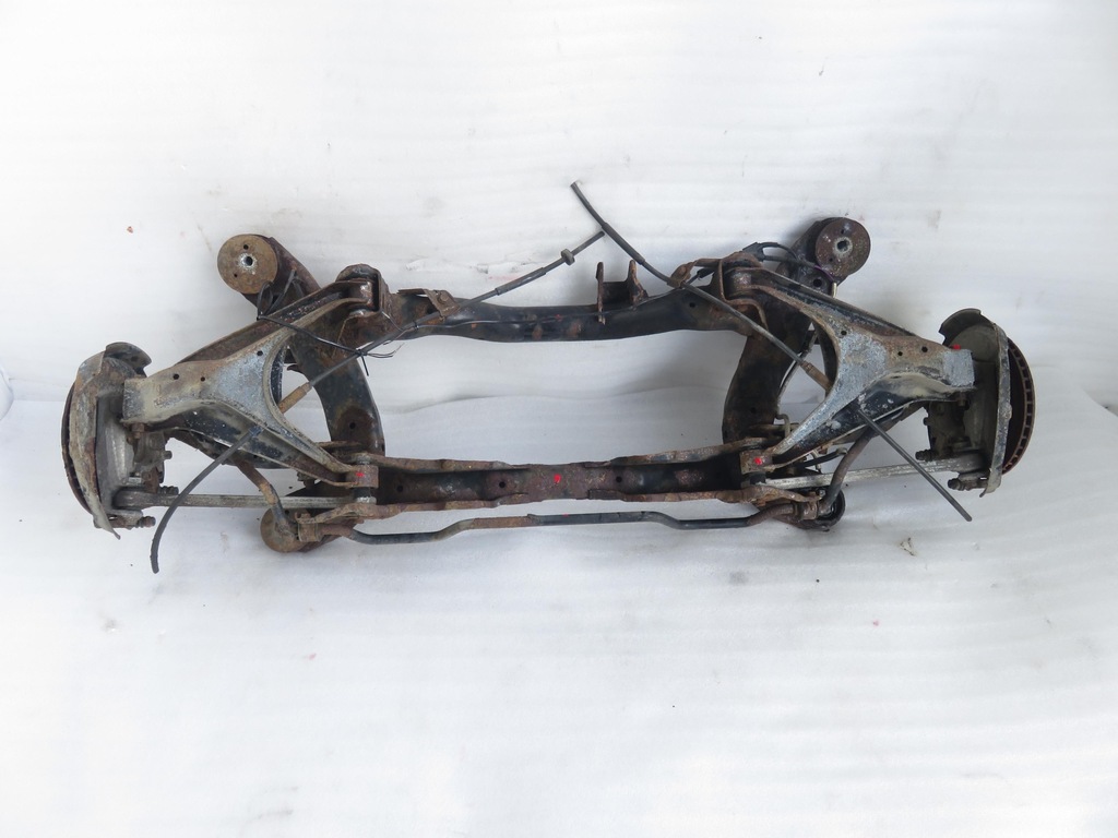 фото №1, Подрамник задняя audi a6 c5 avant