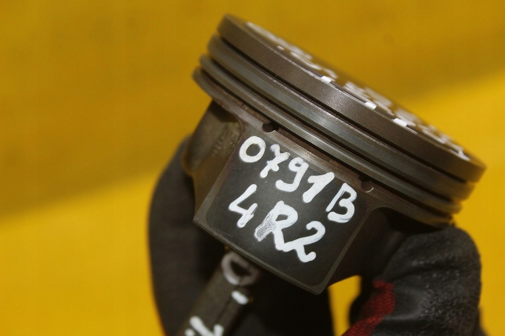 фото №10, Поршень поршні шатун opel corsa d astra h insignia a 1.6 t a16let 0791b 4r2