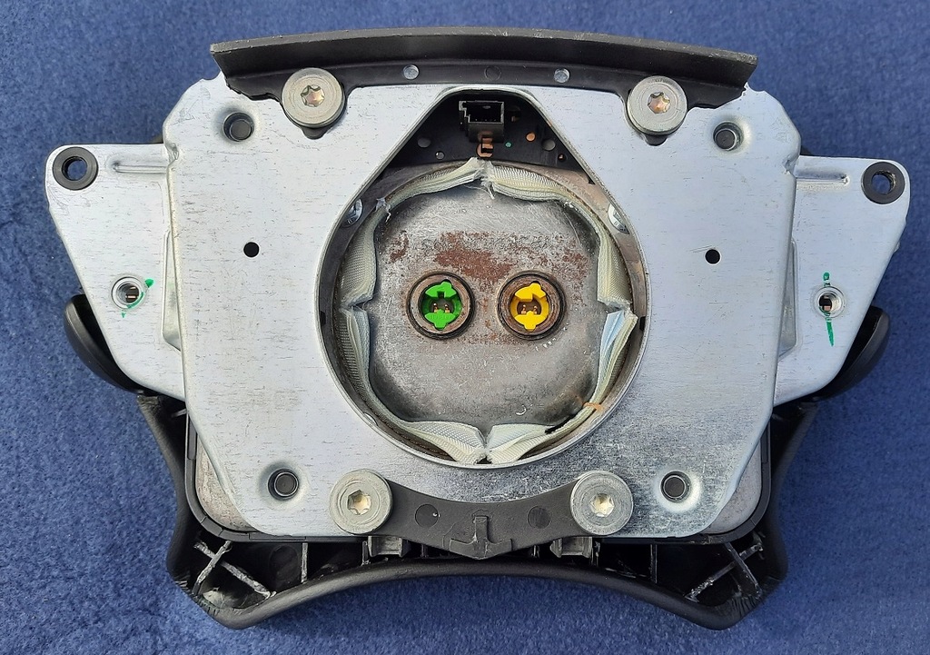 фото №5, Mercedes amg sl cl r230 sls cls w219 подушка кожа