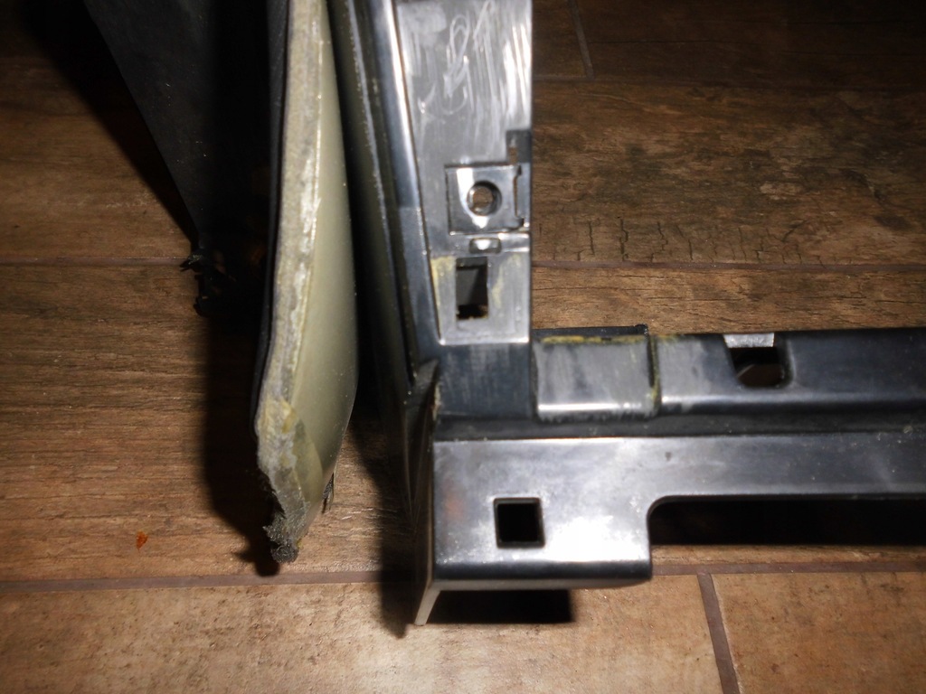 фото №4, Kia ceed rok 2006-2012 консоль