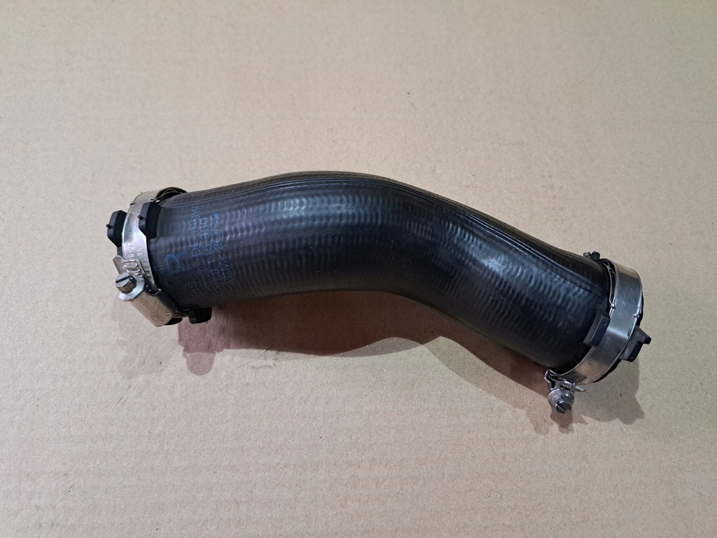 фото №1, Шланг інтеркулер audi q7 4l 4.2tdi 7l8145980