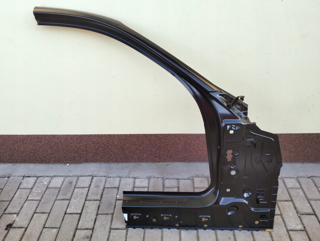 фото №1, Блок двигуна поріг обшивка правий bmw 1 f20