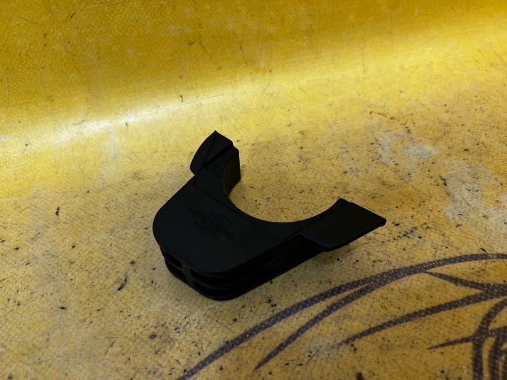 фото №1, Защита пластик заглушка ford escape mk4 1.5 eb