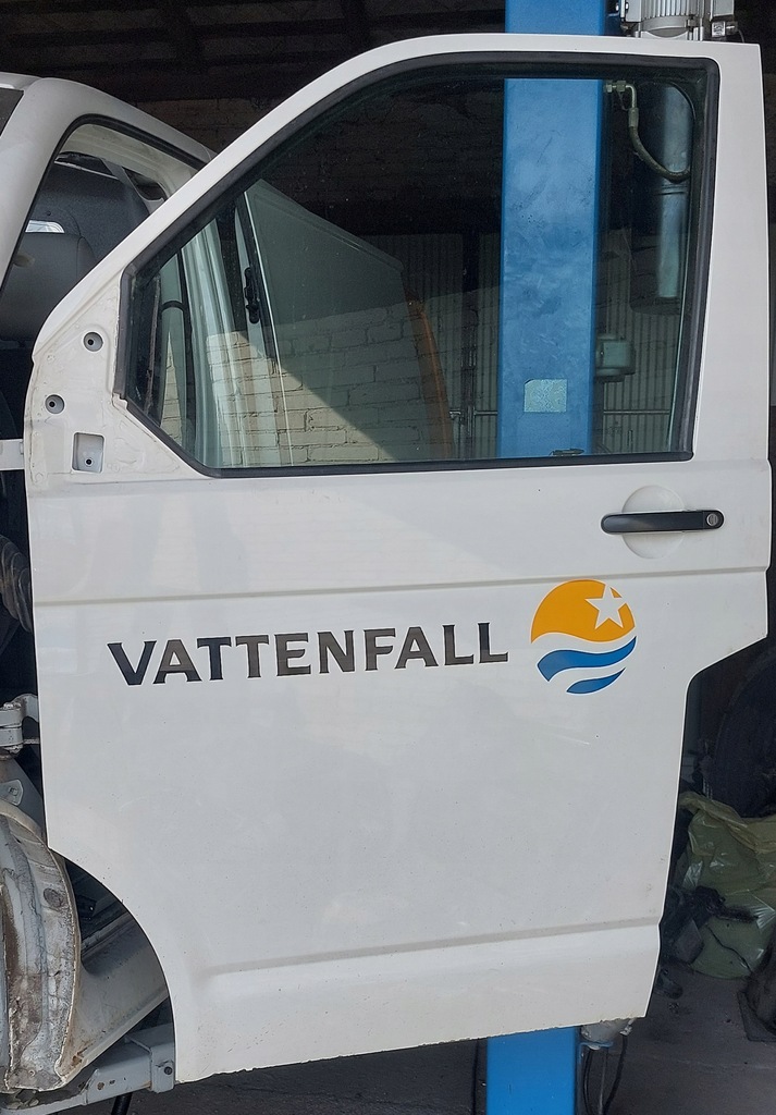 фото №1, Vw transporter t5 lift дверь левая перед 14r