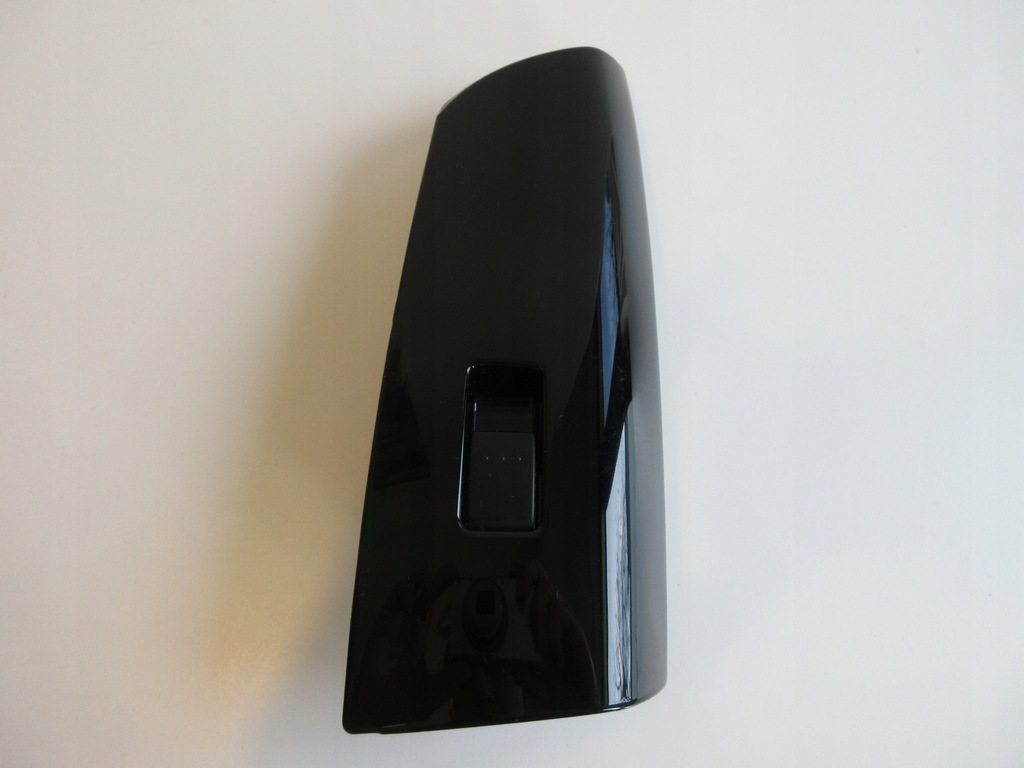 фото №1, Выключатель кнопка окон mazda rx-8 перед 192761