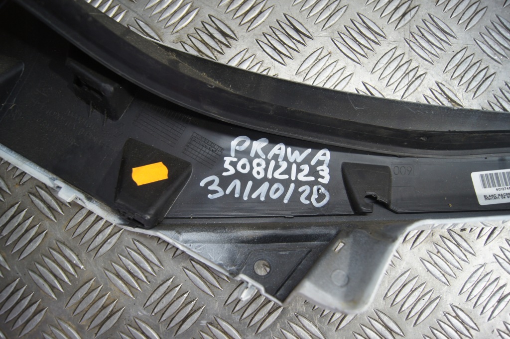 фото №9, Молдинг скло лобове права scenic iii 768349558r