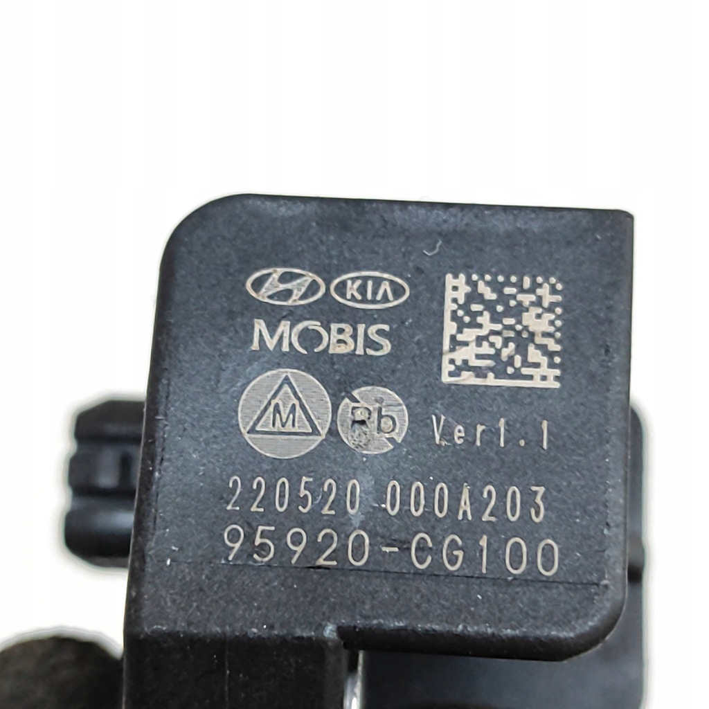 фото №6, Kia niro 2023 права сторона датчик удару подушка безпеки