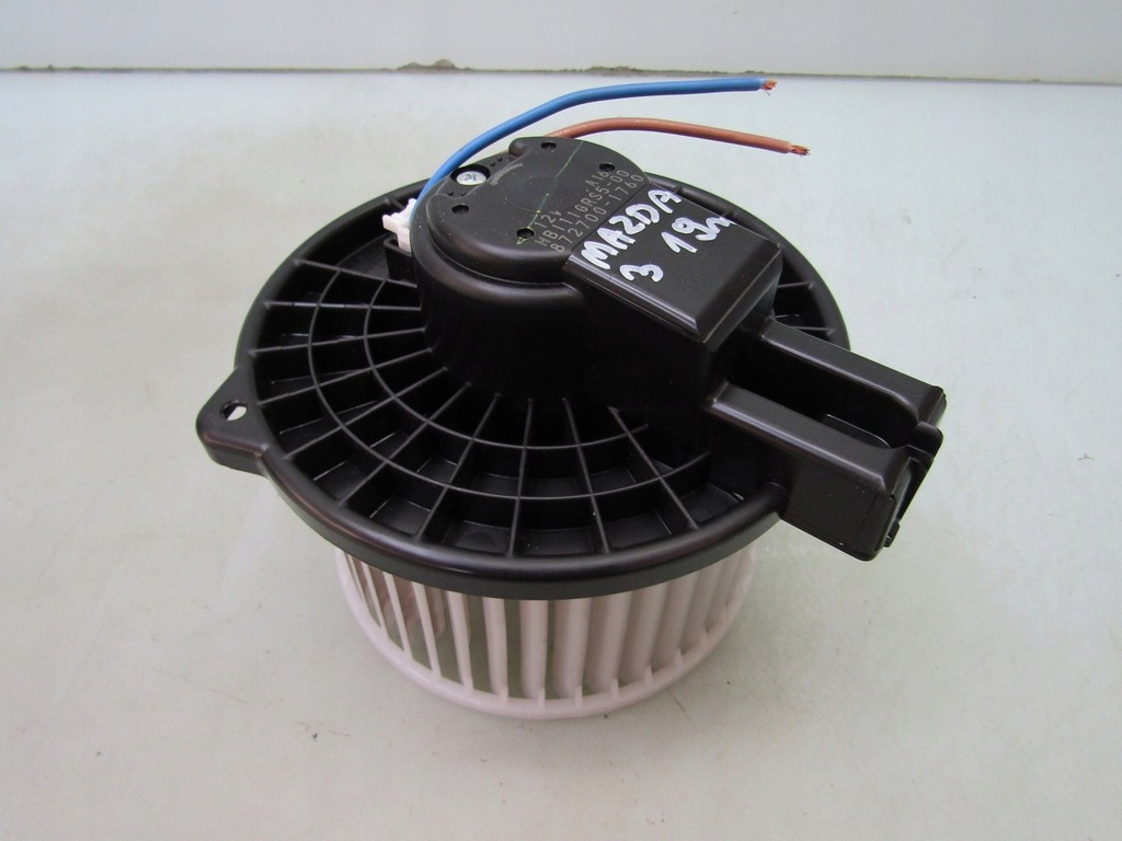 фото №1, Mazda 3 bp iv 19r вентилятор воздуходувка вентилятор обдув 872700-1760