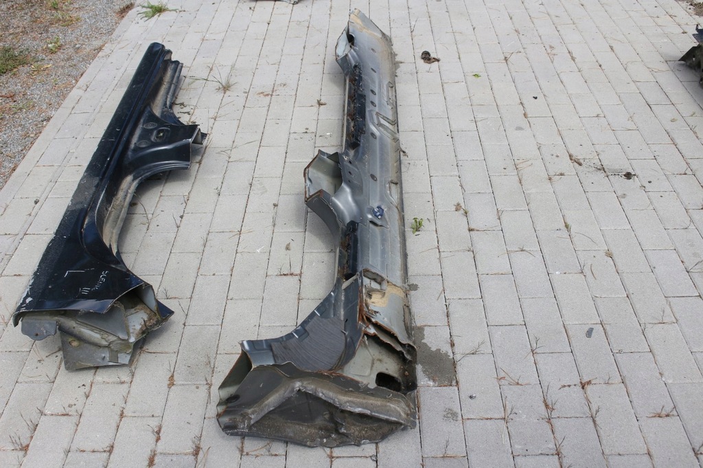 фото №7, Левый порог mercedes e-klasa w212