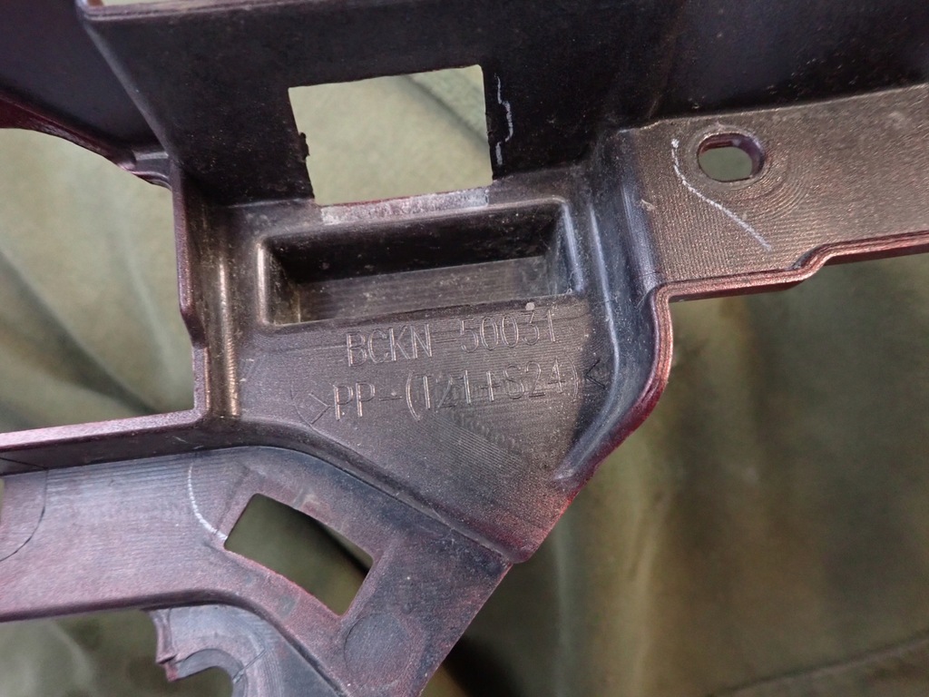 фото №10, Mazda 3 iv bp 19- бампер перед передний pdc bckn-50031