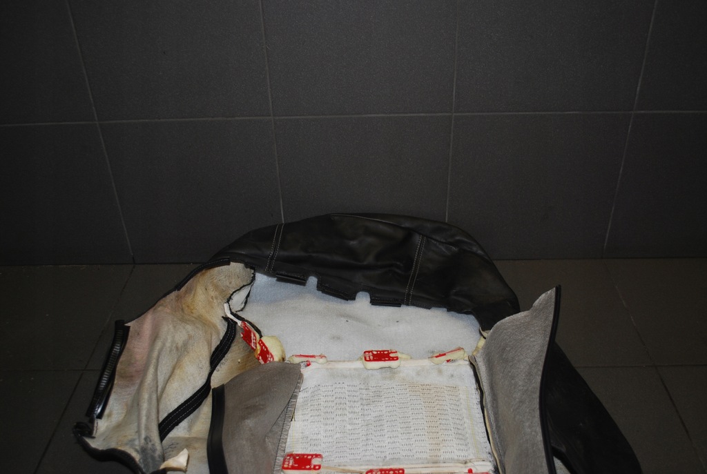 фото №8, Кожа спинка сиденье czarna audi a8 d3 комфорт