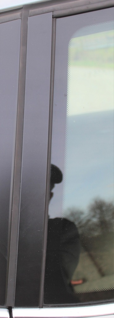 фото №1, Молдинг вертикальна двері задня права bmw x3 e83 mat