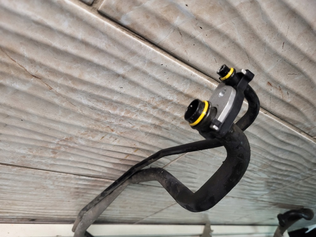 фото №4, Провода кондиционера volvo s80 i europa 2.9