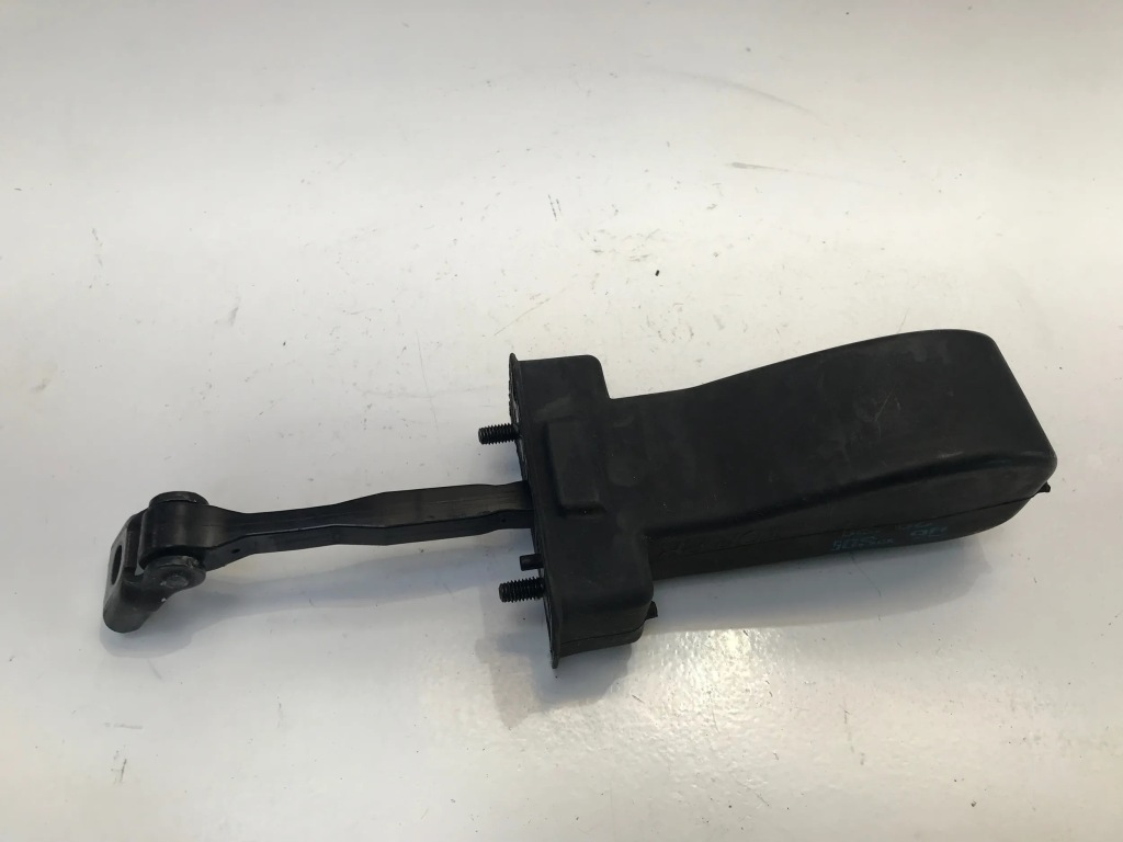 фото №1, Mercedes w247 обмежувач двері правий задня задній