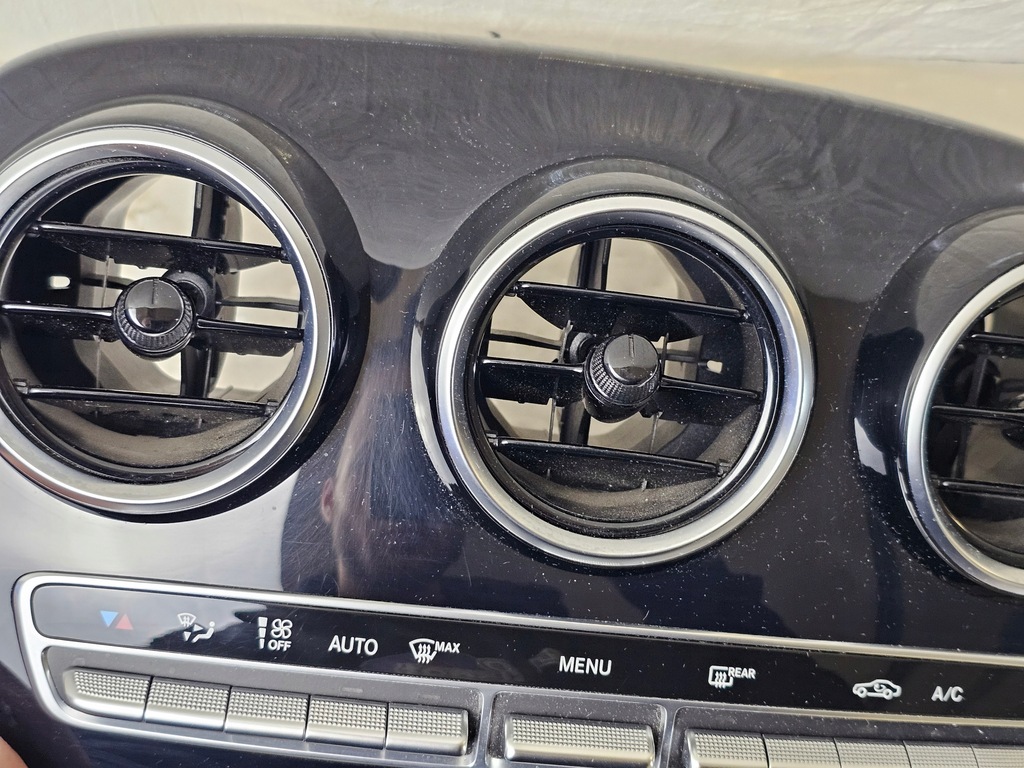 фото №7, Захист dekor панель керування консолі перемикач повітропровід mercedes w205 c