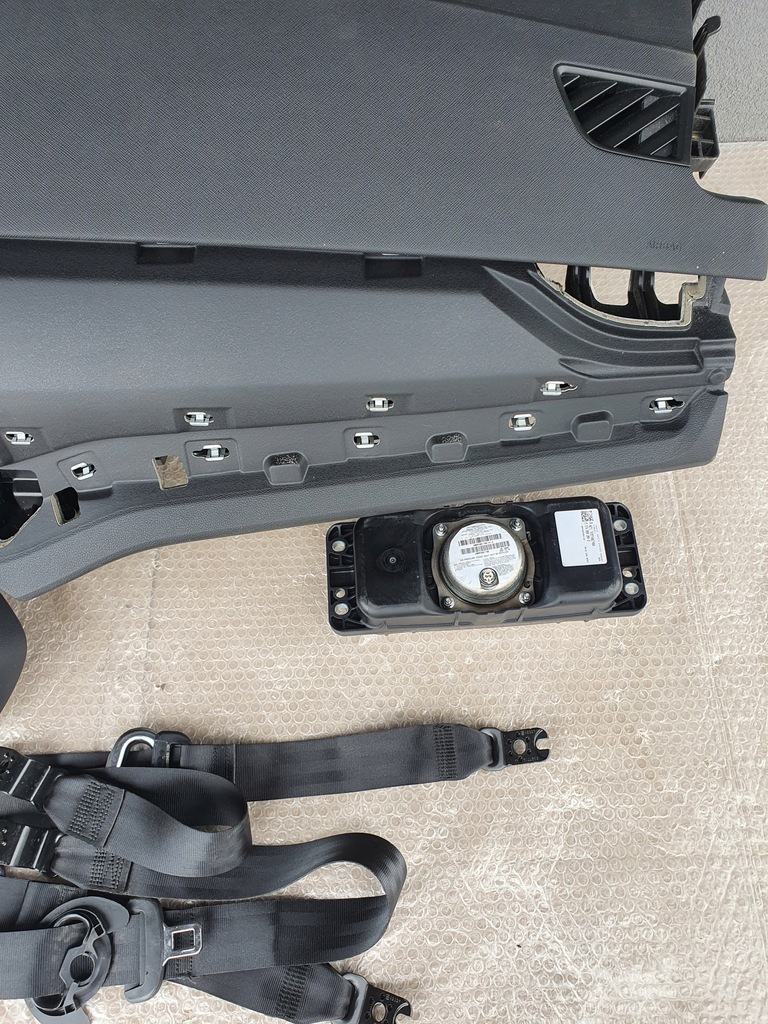 фото №4, Skoda octavia 4 iv приборная панель консоль org подушка безопасности ремни