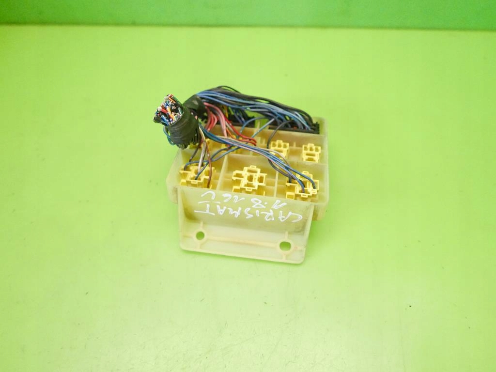 фото №7, Коробка реле mitsubishi carisma i 1.8 gdi