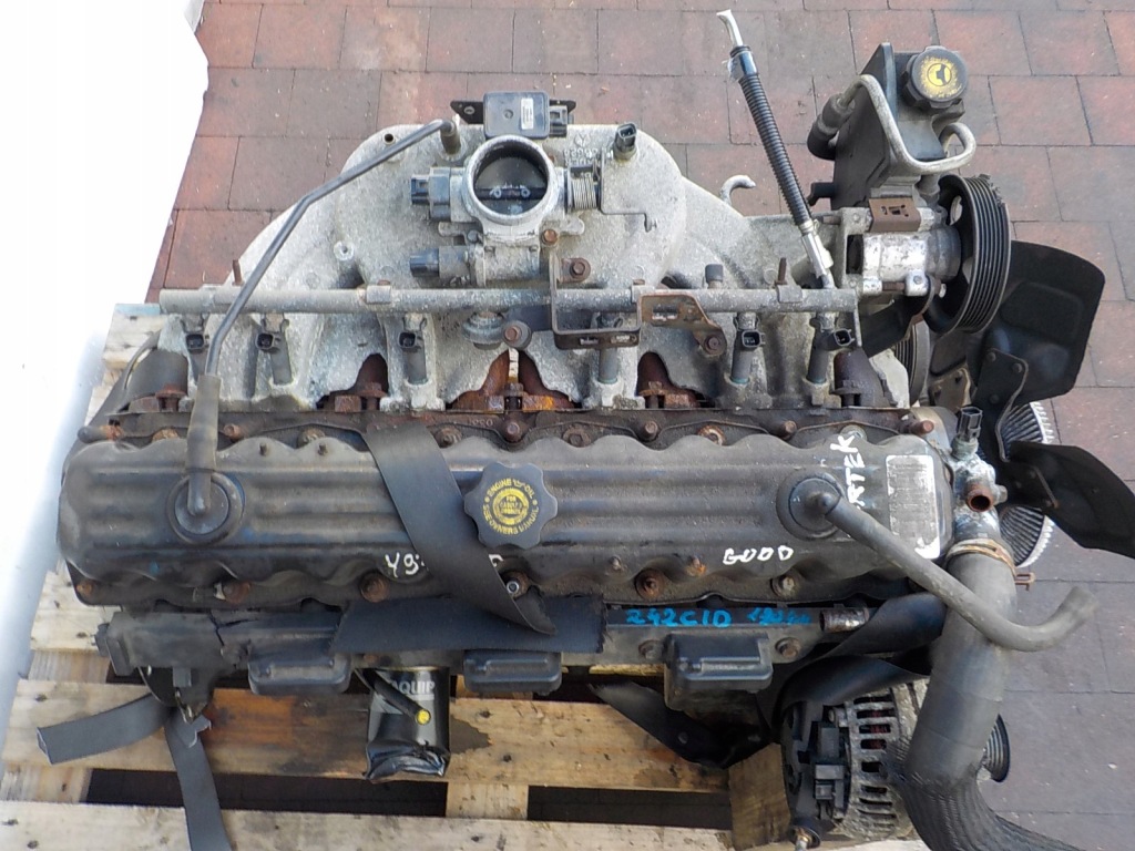 Jeep grand cherokee wj 01r 4.0 190km двигун 242cid комплектний  film Зі Шроту