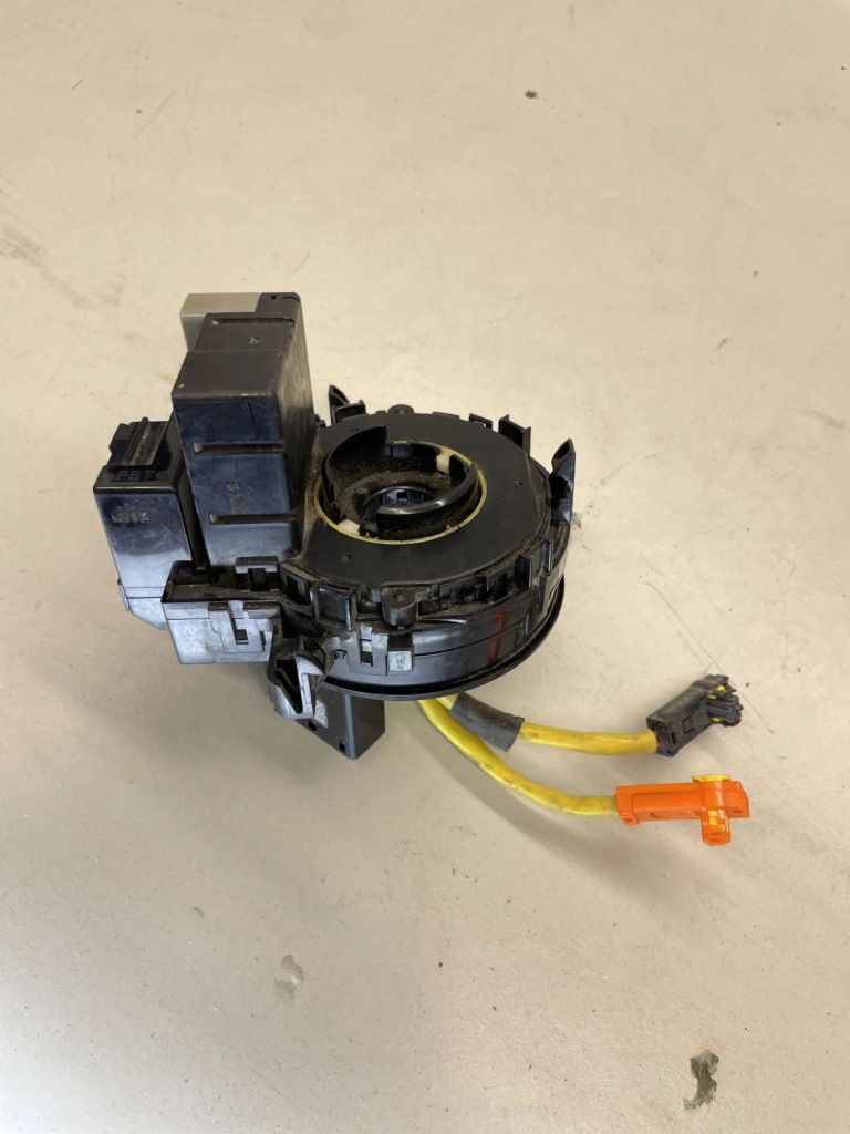 Лента подушка безопасности lexus gs 300 350 430 450h 8924530080 с Разборки