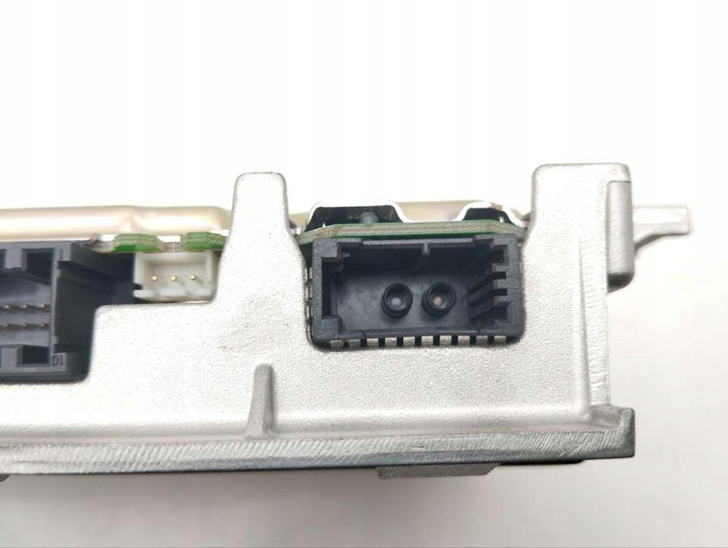 фото №6, Porsche panamera 971 2018 усилители