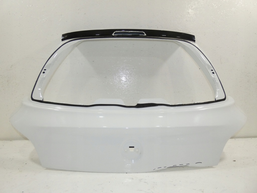 фото №1, Opel adam кришка багажника багажника задня